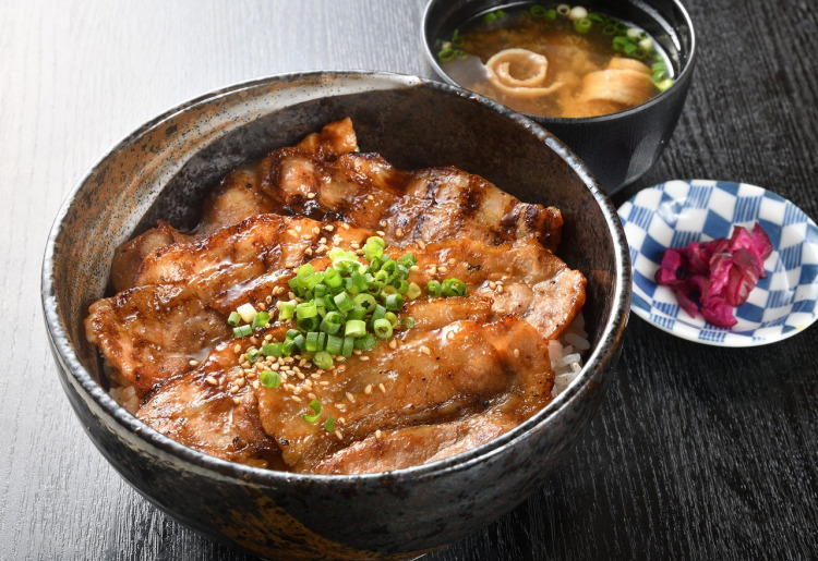 秘伝のタレ 豚丼